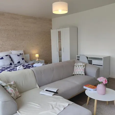 Appart'homecity - Grand Prieure Apartment *